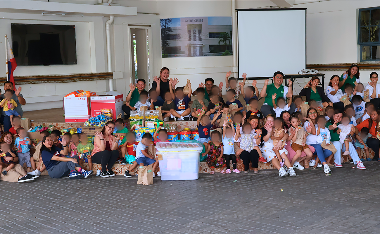 PHRMPC_WHITE CROSS OUTREACH_FEAT